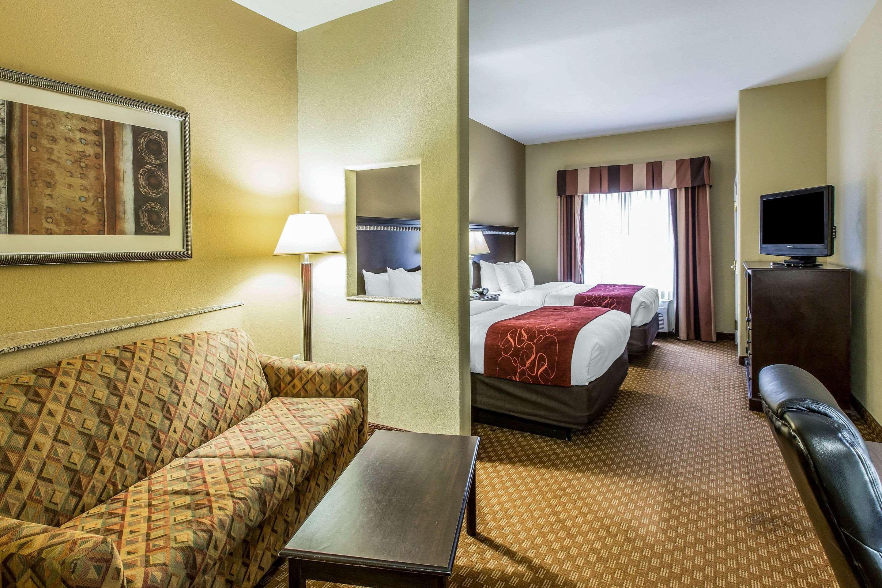 คอมฟอร์ต สวีท คิงส์ เบย์ นาวาล เบส แอเรีย Hotel คิงส์แลนด์ ภายนอก รูปภาพ